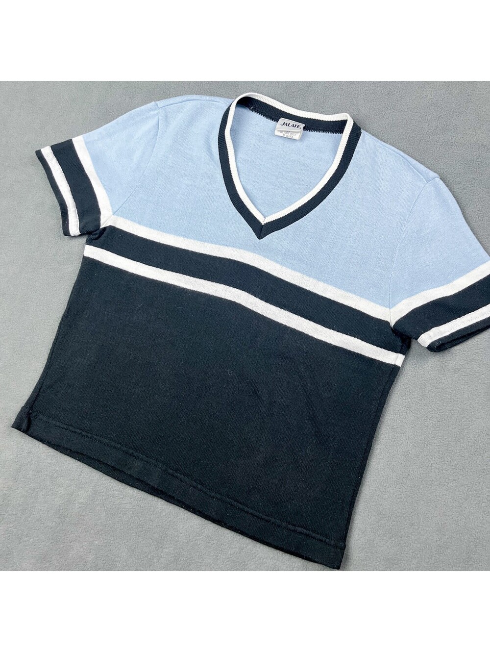 Vintage Short Sleeve V-Neck Sweater Top, Color Blocked